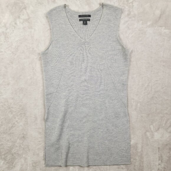 TAHARI Extra Fine Merino wool Long sleeveless sweater with slits Gray, size M - Picture 3 of 10